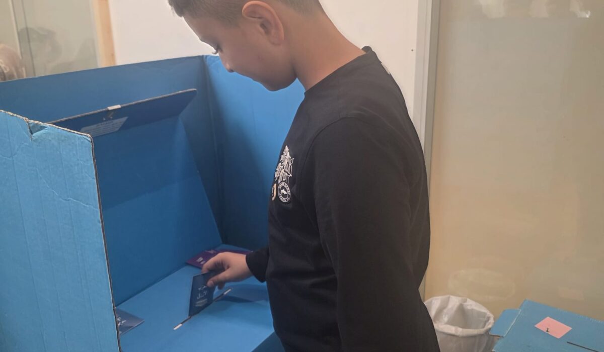 ac573e1e-e98d-4207-a1d7-e7459bc73e9d