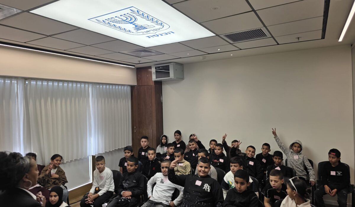 e3b01f0c-0fe0-409e-80f8-9801b661e0d0