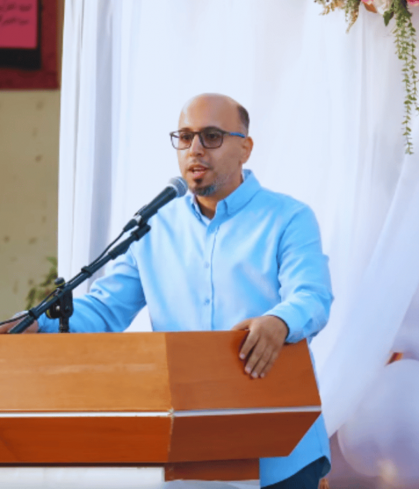 مدير-المدرسة (1)